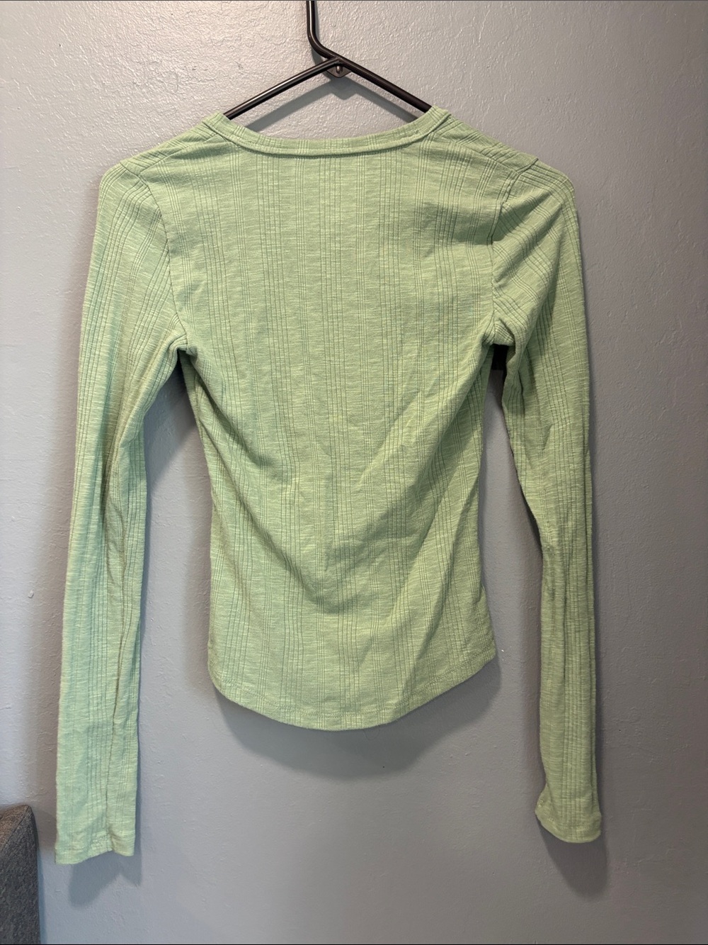 American Eagle Outfitters Light Mint Ribbed Henley Long Sleeve Top - Picture 6 of 6
